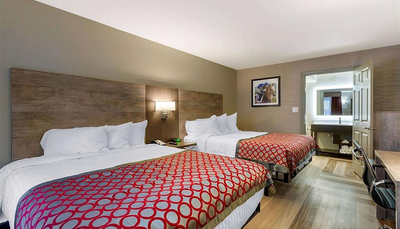 Chambre - Days Inn & Suites by Wyndham Bowling Green