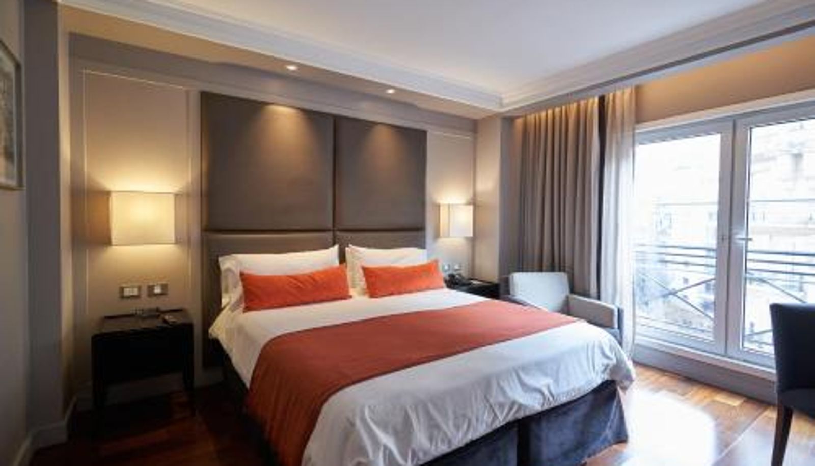 Zimmer - Carles Hotel