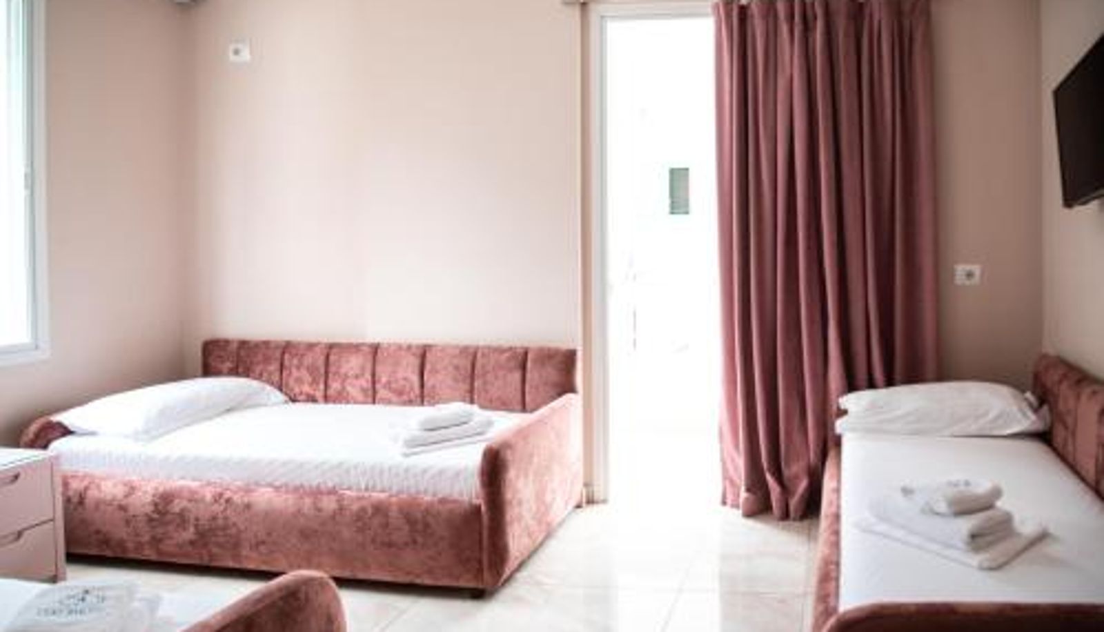 Familienzimmer - Vila e Bardhe Butique Hotel