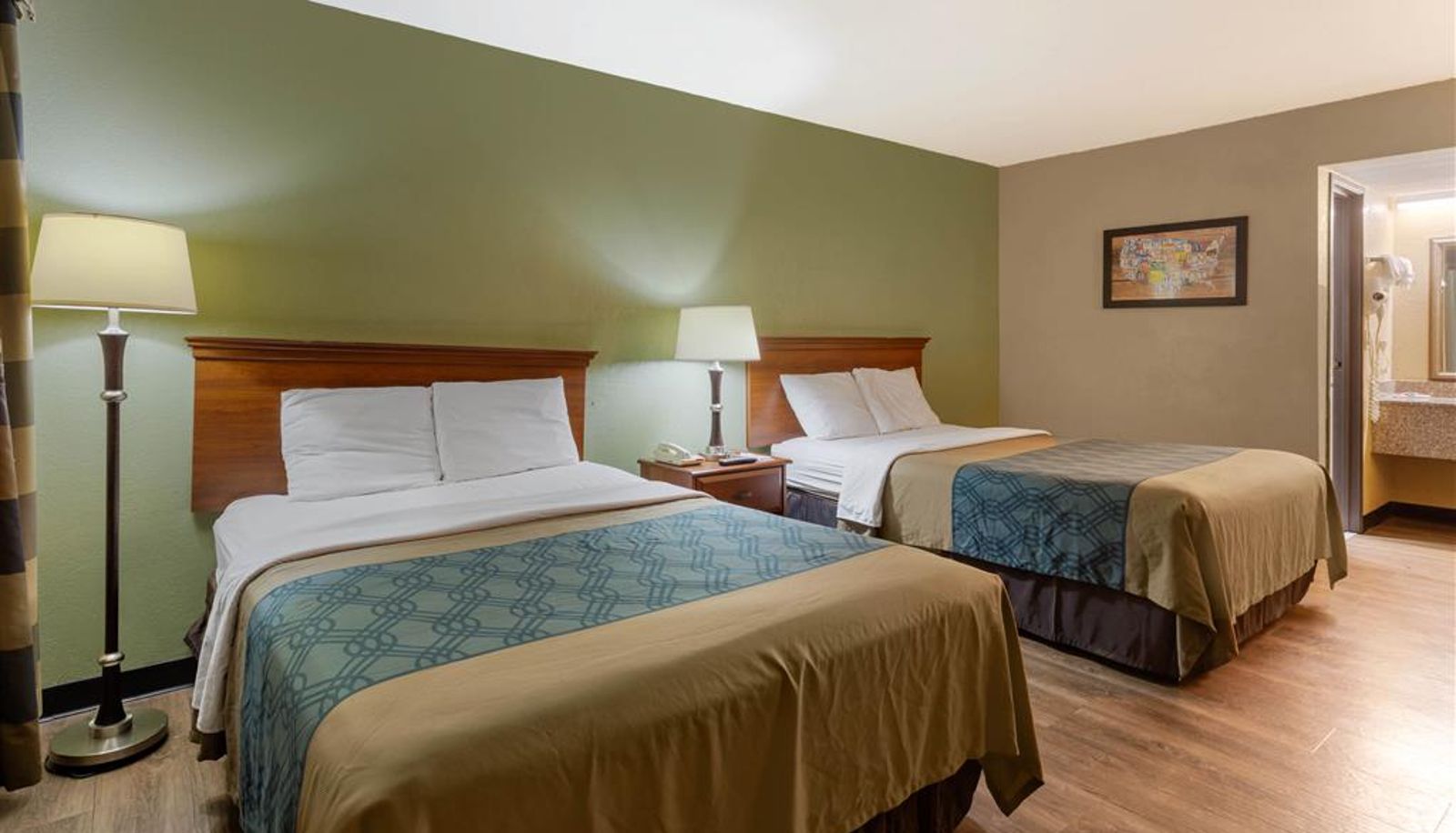 Zimmer - Econo Lodge Belton - Kansas City South