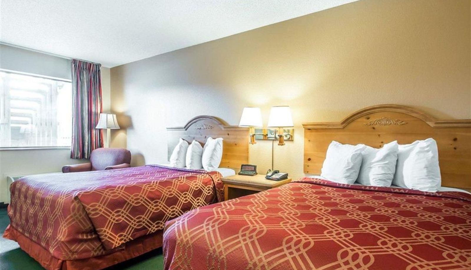 Zimmer - Econo Lodge Springfield I-44