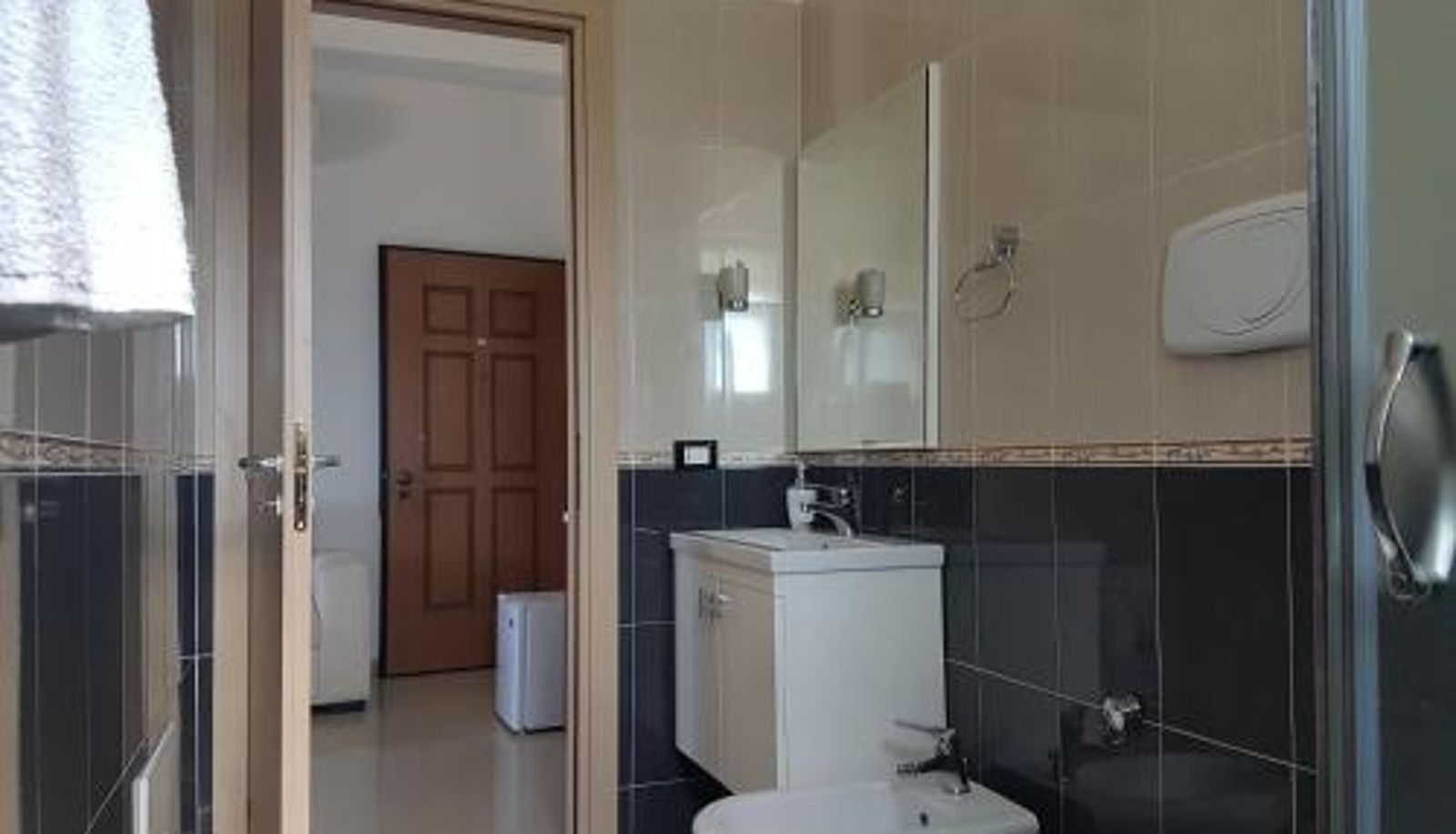 Badezimmer - Blue Paradise Hotel