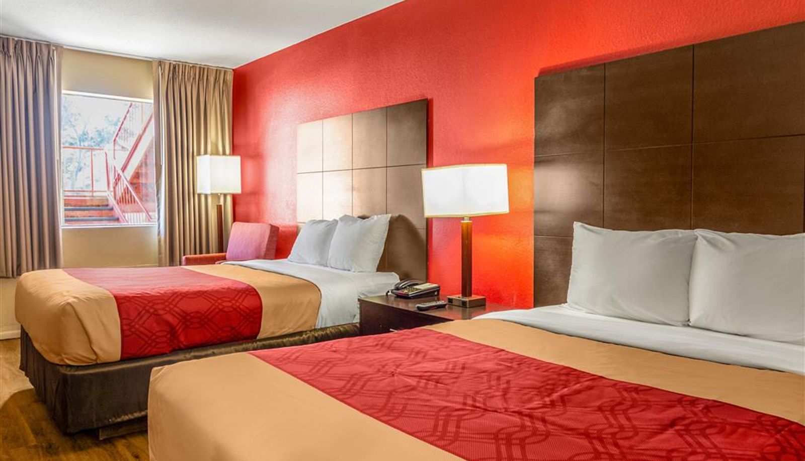 Habitación - Econo Lodge Meridian South
