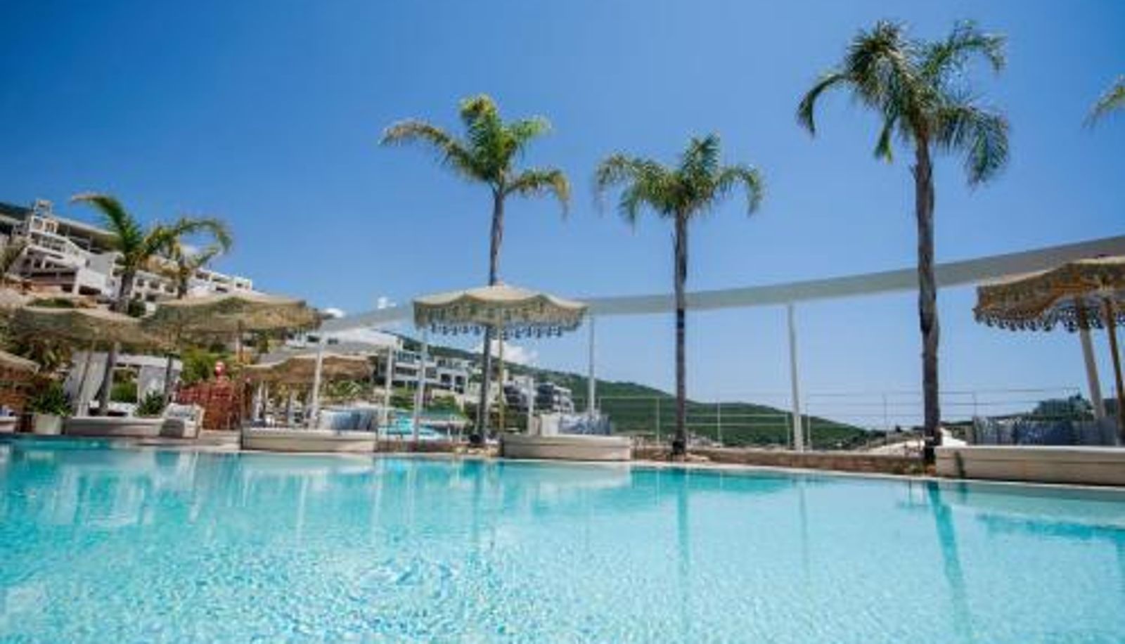 Pool - Folie Marine Hotel & Beach Club