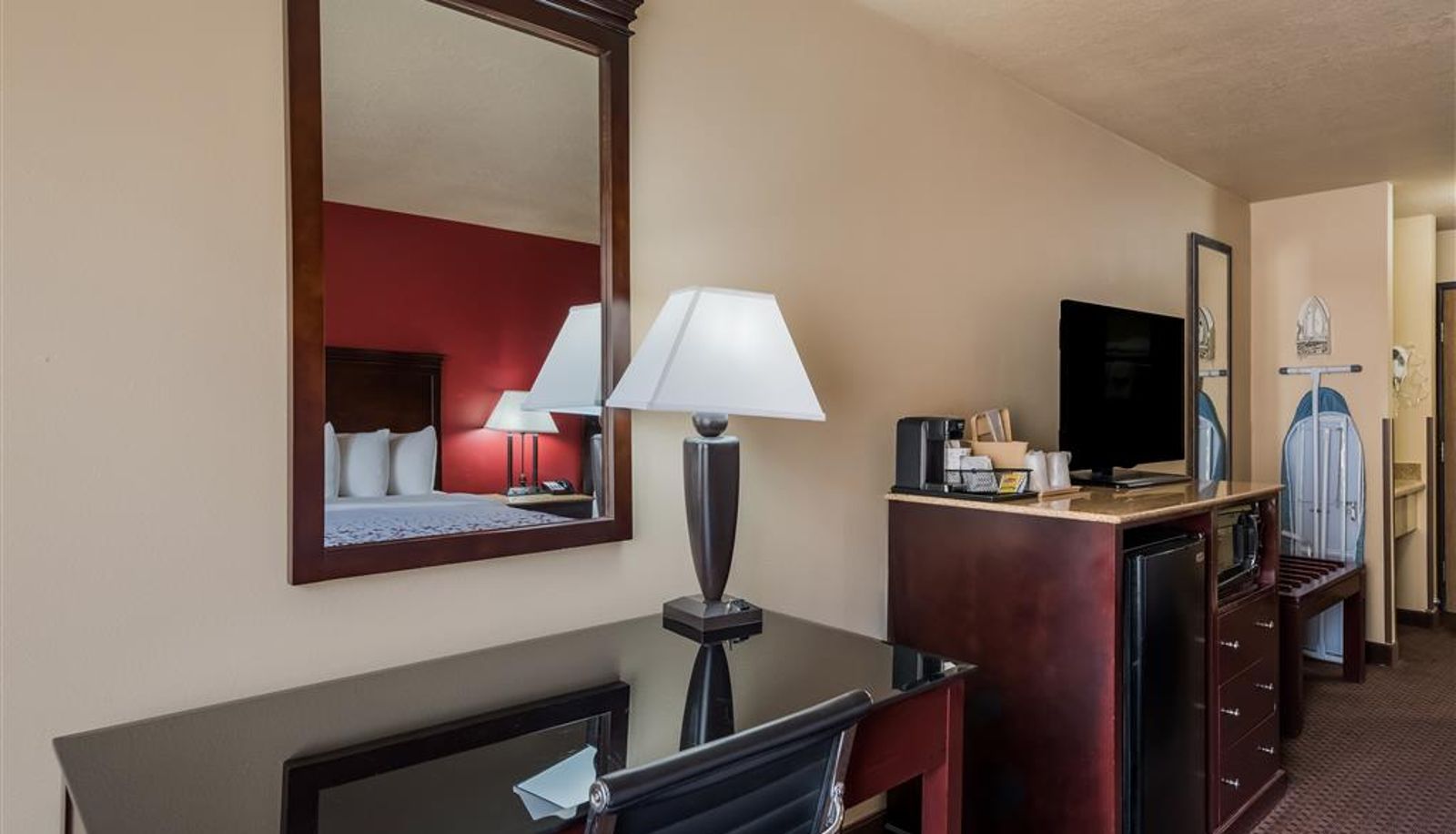 Zimmer - SureStay Plus by Best Western Silver City