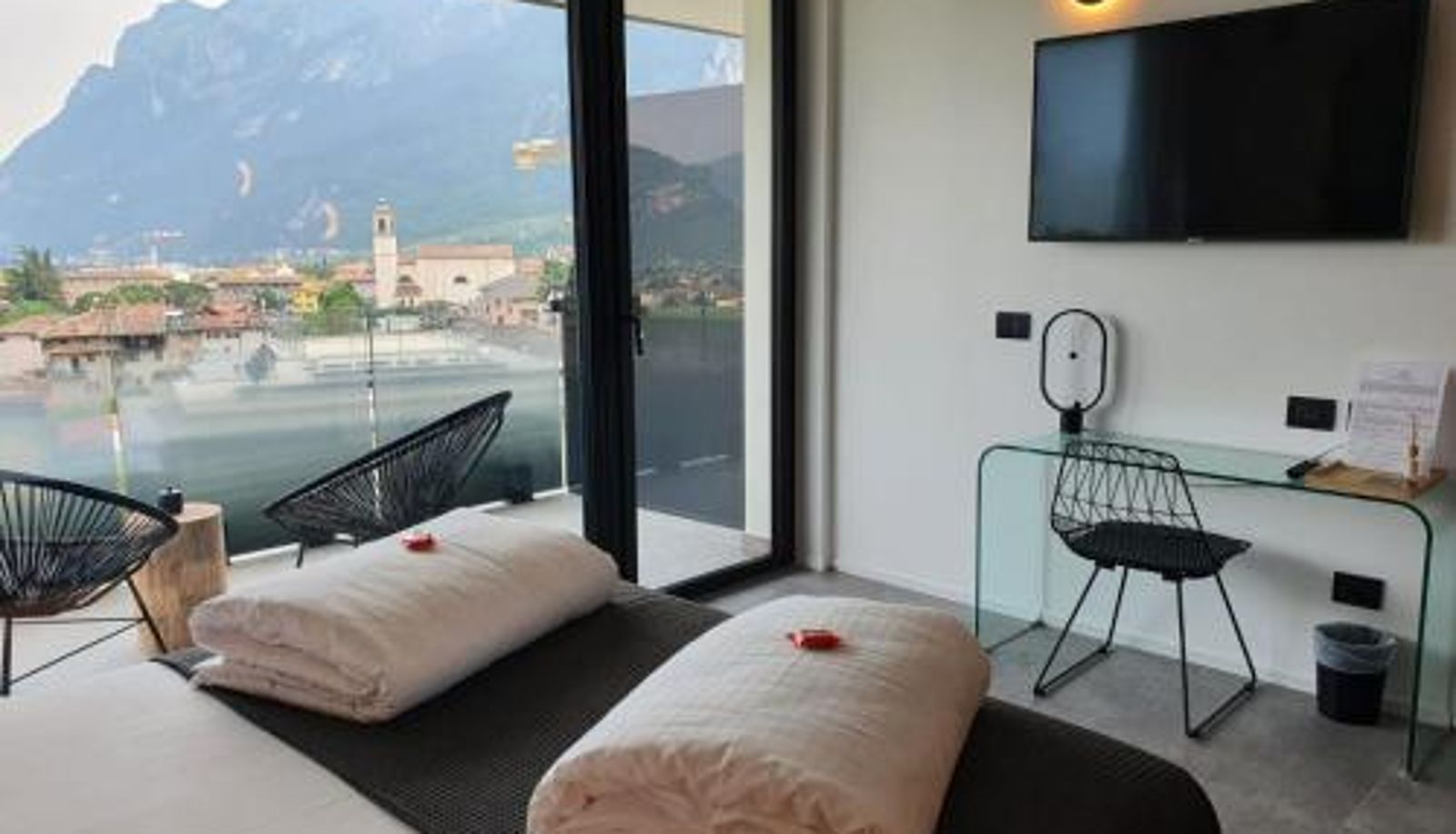 Suite - Visioni Lake View Rooms & Breakfast - Adults Friendly