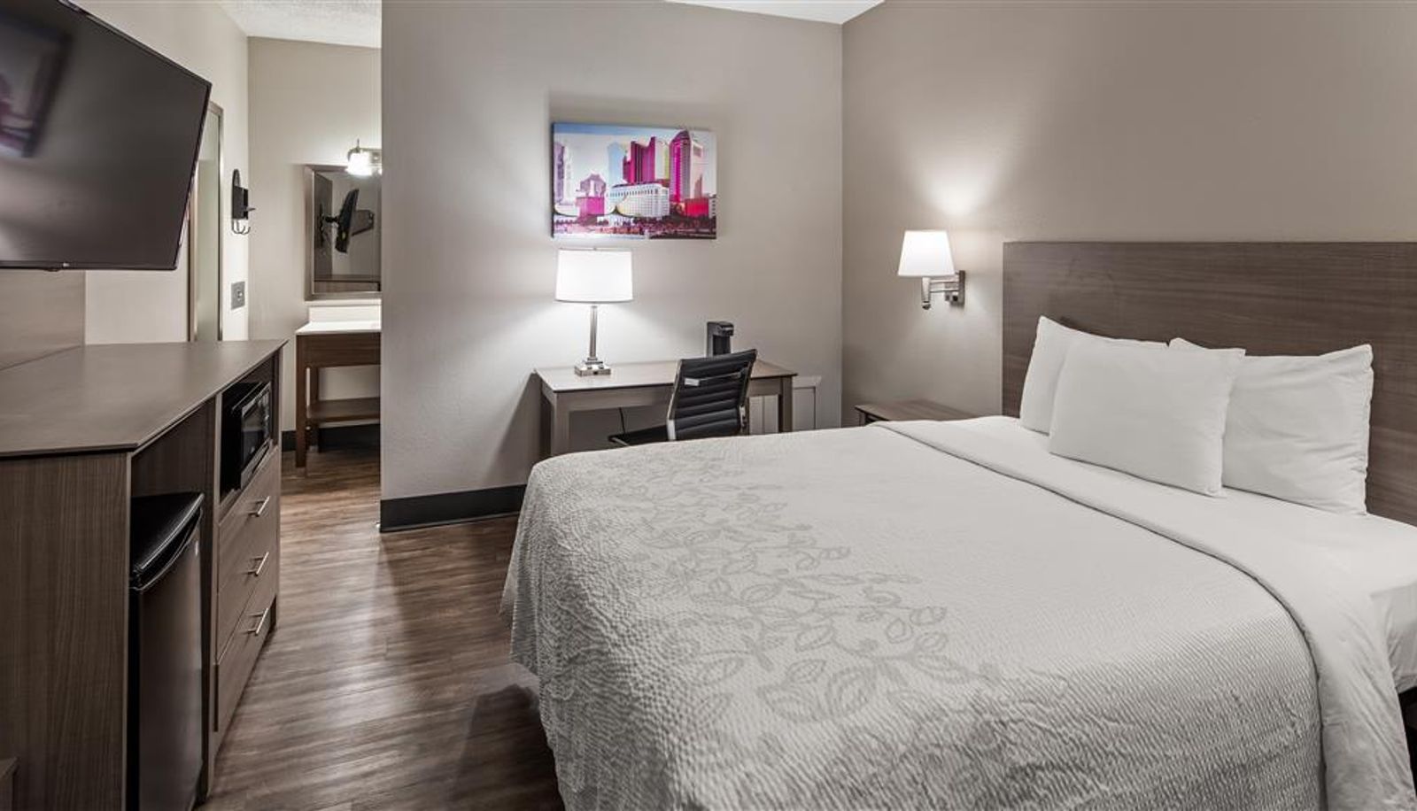 Room - SureStay by Best Western Findlay