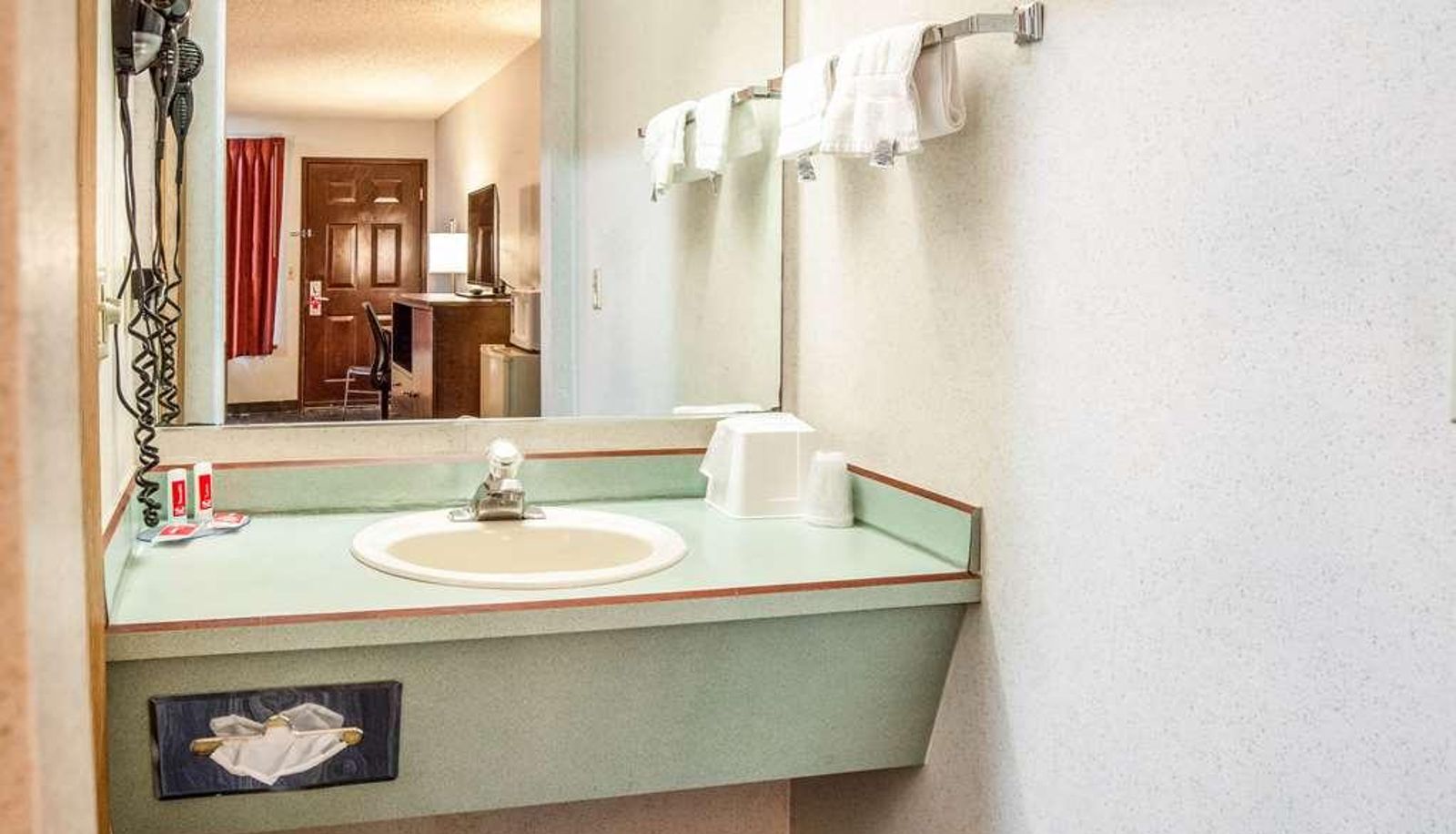Quadruple room - Econo Lodge Southeast