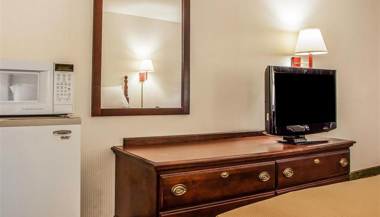Room - Econo Lodge Douglassville-Pottstown