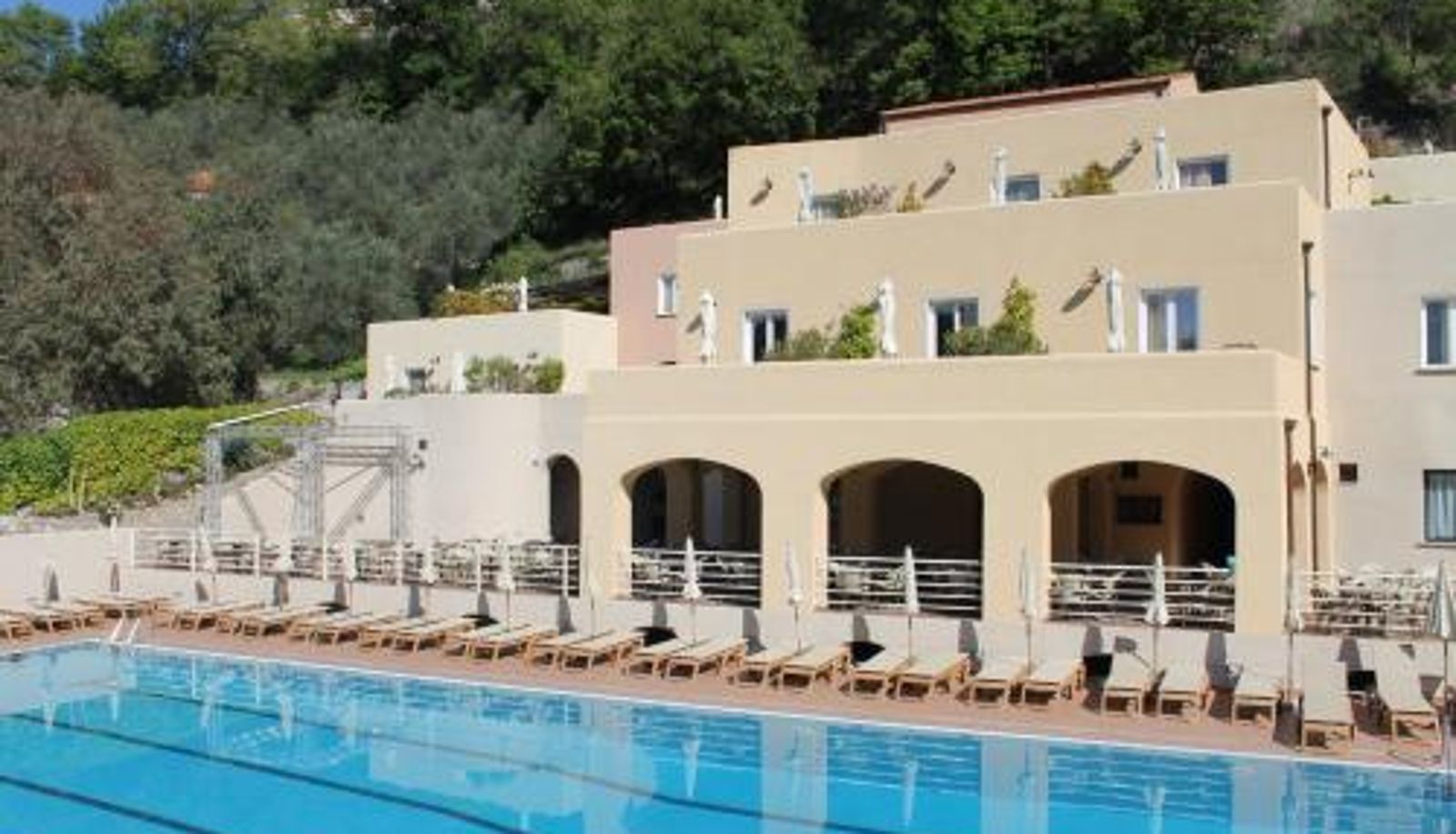 Pool - Il Villaggio Di Giuele