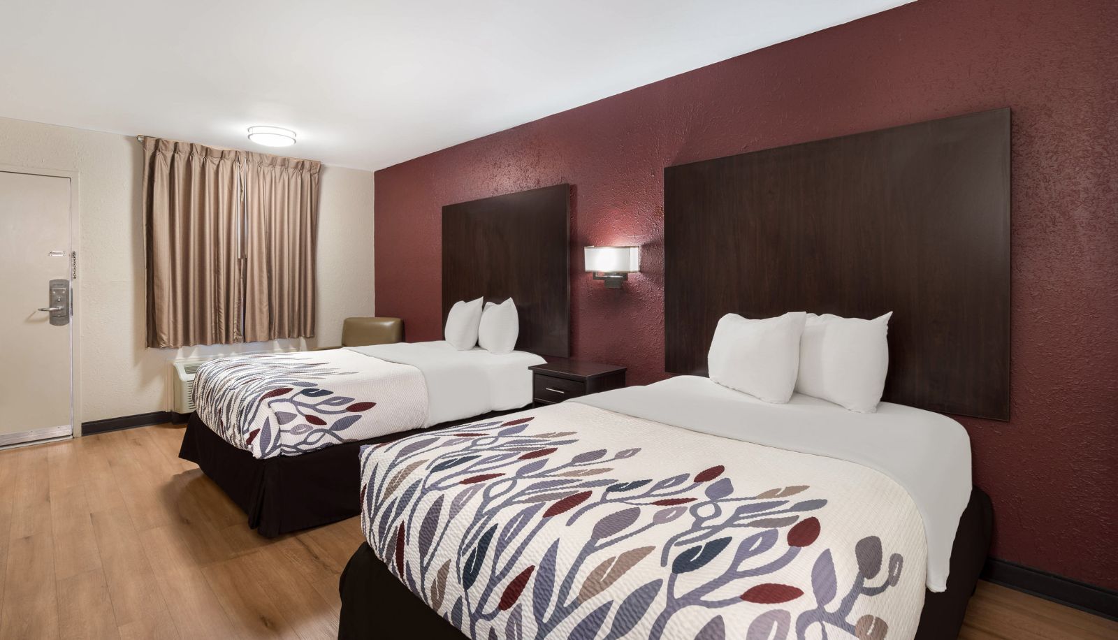 Room - Red Roof Inn Bishopville