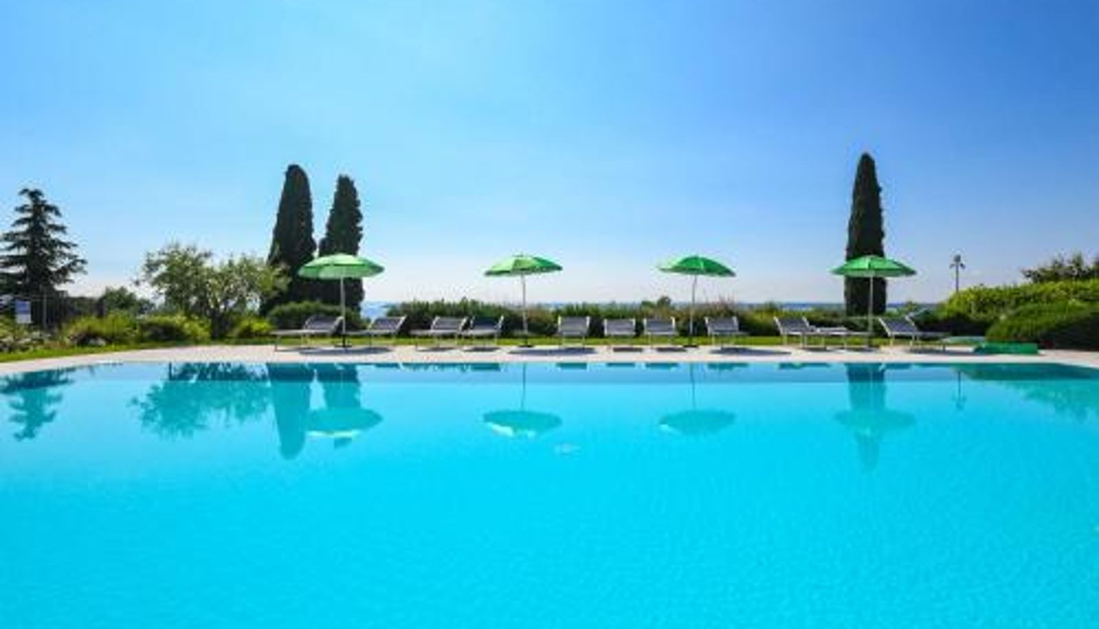Piscina - Residence Corte Ferrari -Ciao Vacanze-
