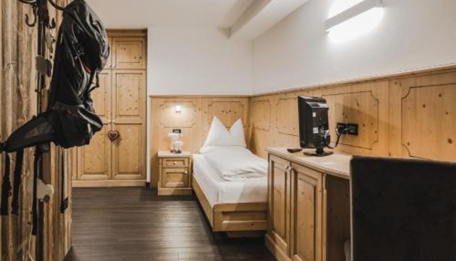 Zimmer - Hotel Chalet S - Dolomites Design - adults recommended
