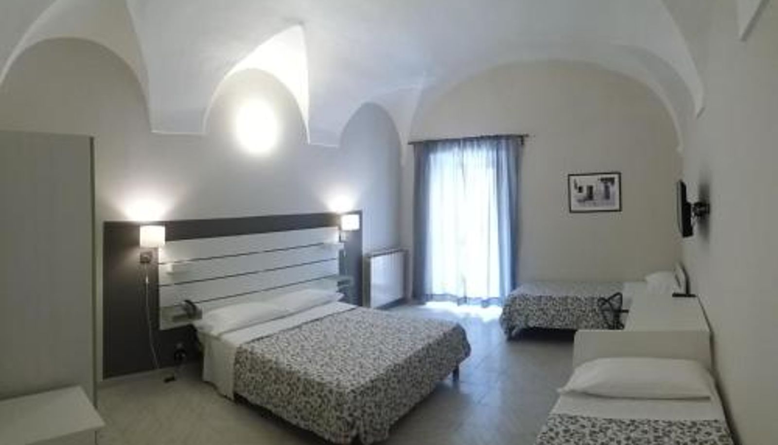 Chambre Familiale - HOTEL MALIBU