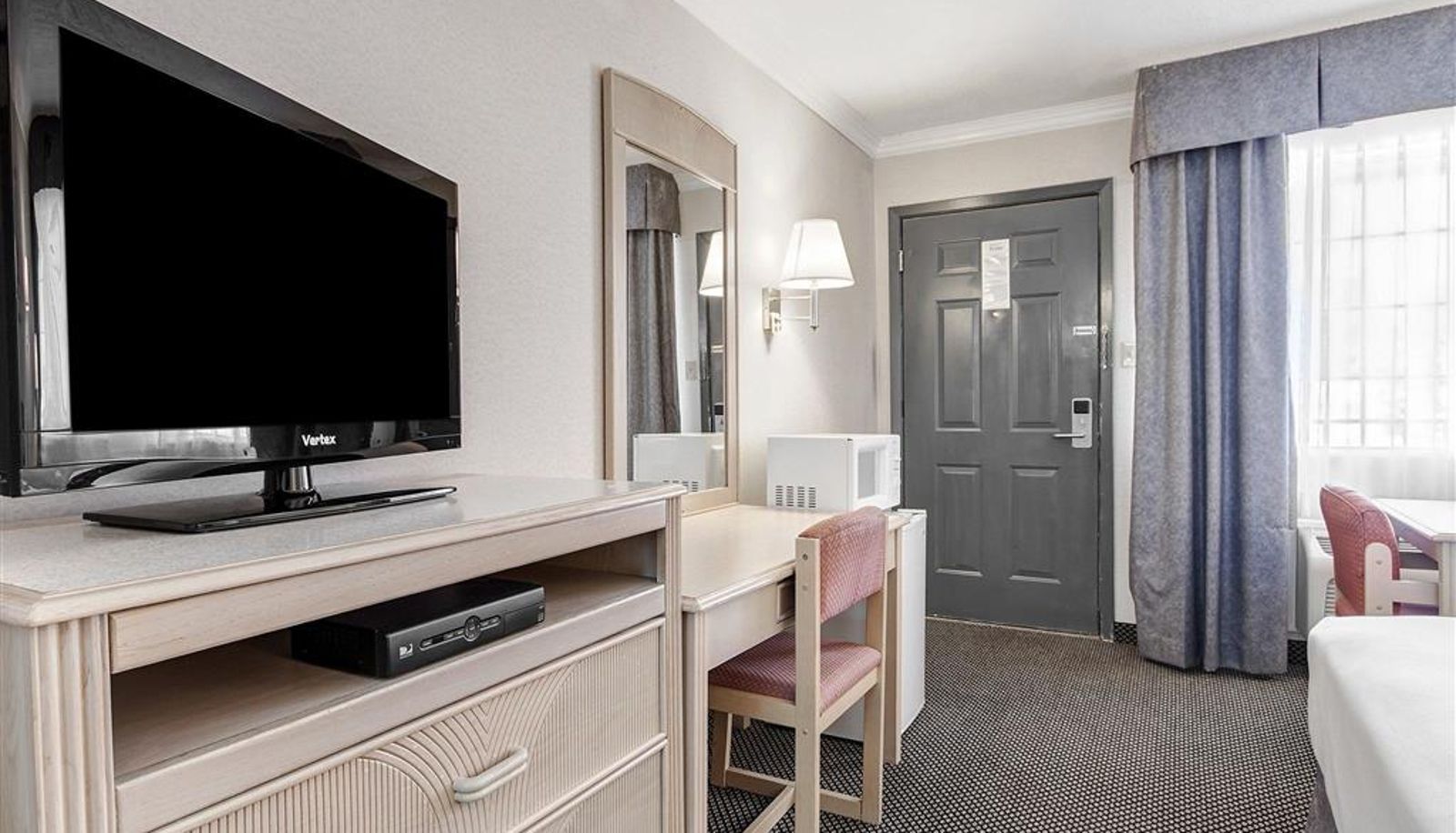 Room - Econo Lodge Van Horn