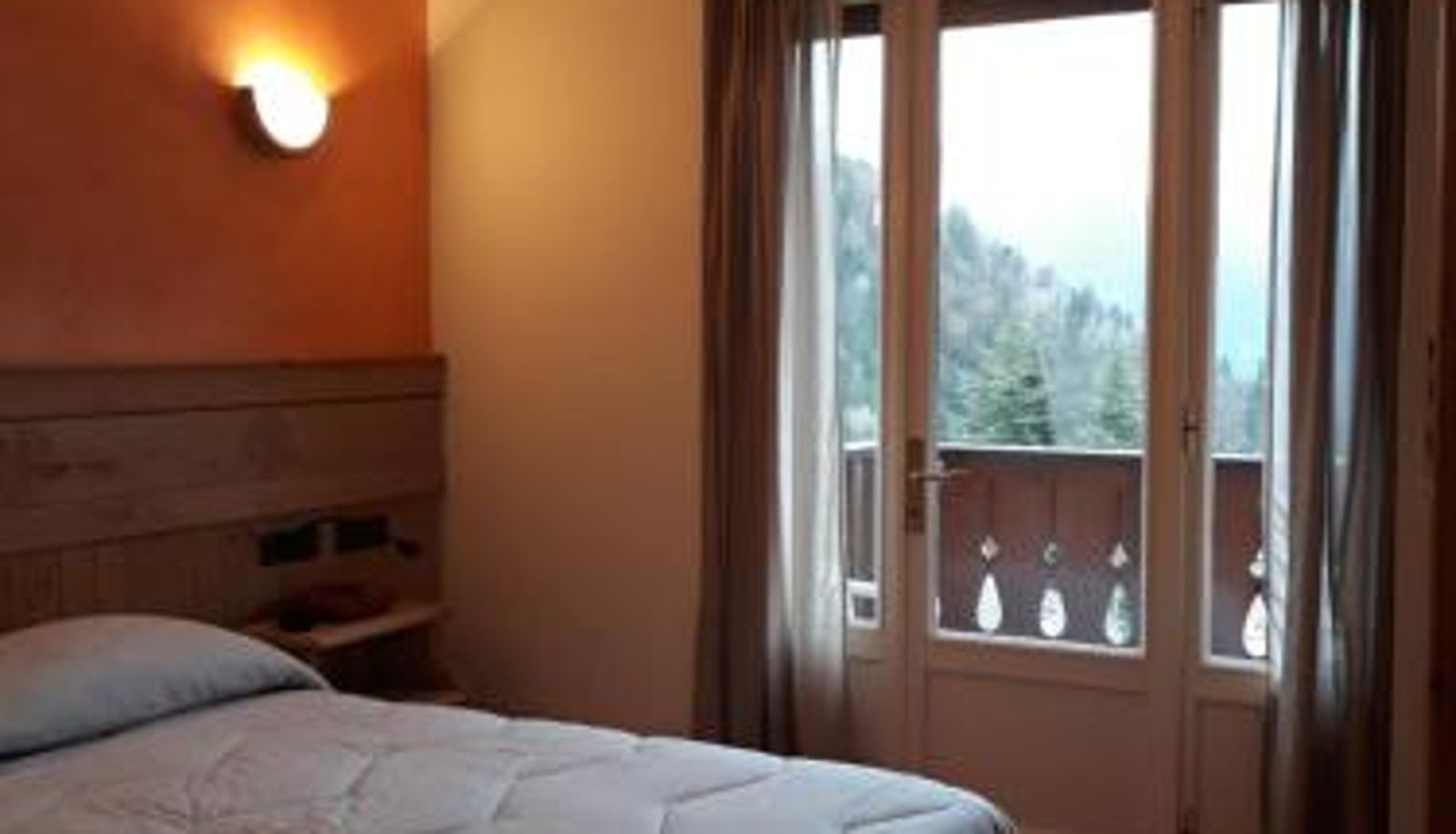 Room - Albergo Piazzatorre
