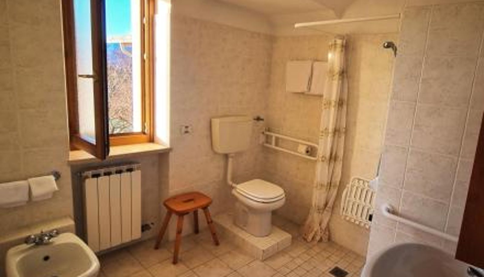 Bathroom - Hotel Piccola Mantova