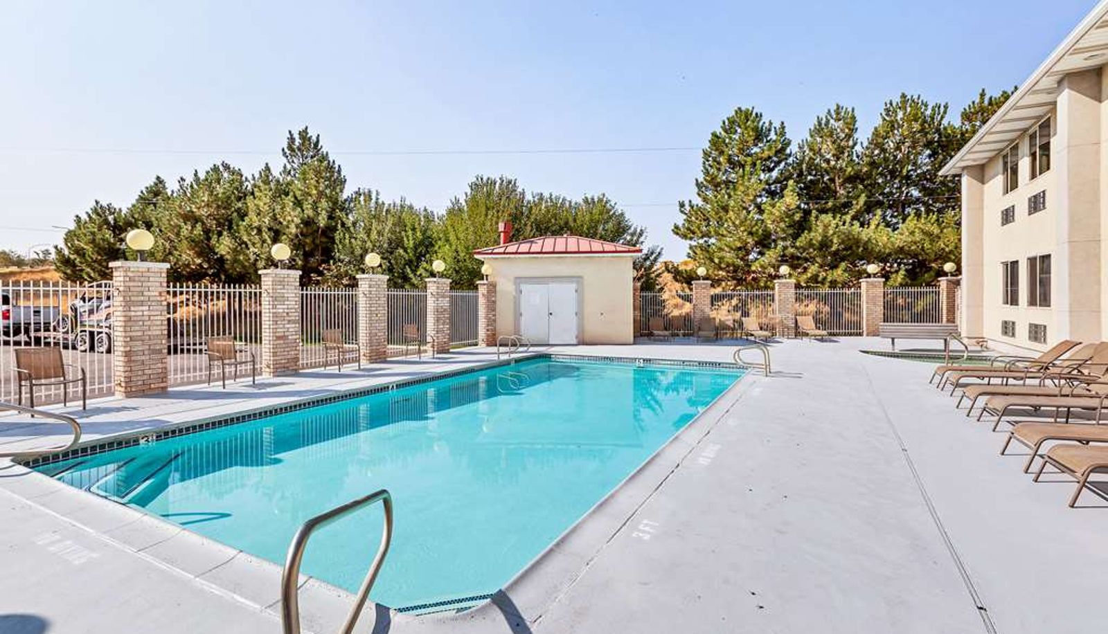 Basen - Americas Best Value Inn Cedar City