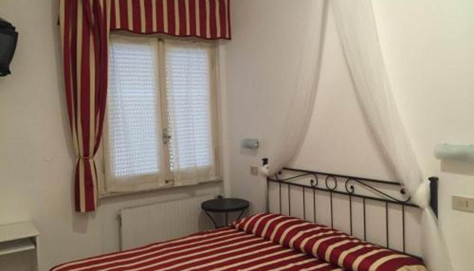 Room - Hotel Villa Elle