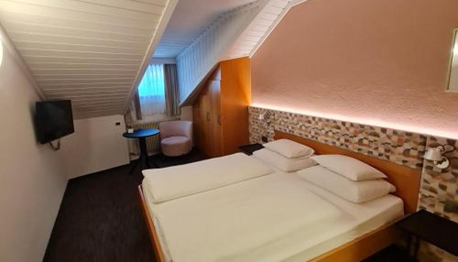 Room - Gasthof Traube