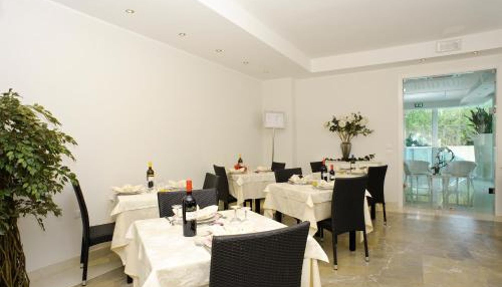 Breakfast room within the restaurant - Hotel Prater