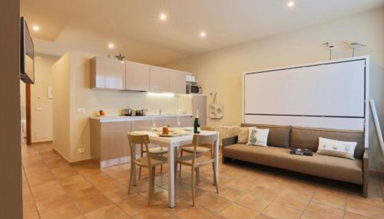 Info - LE SETTE VIE HOLIDAY HOMES