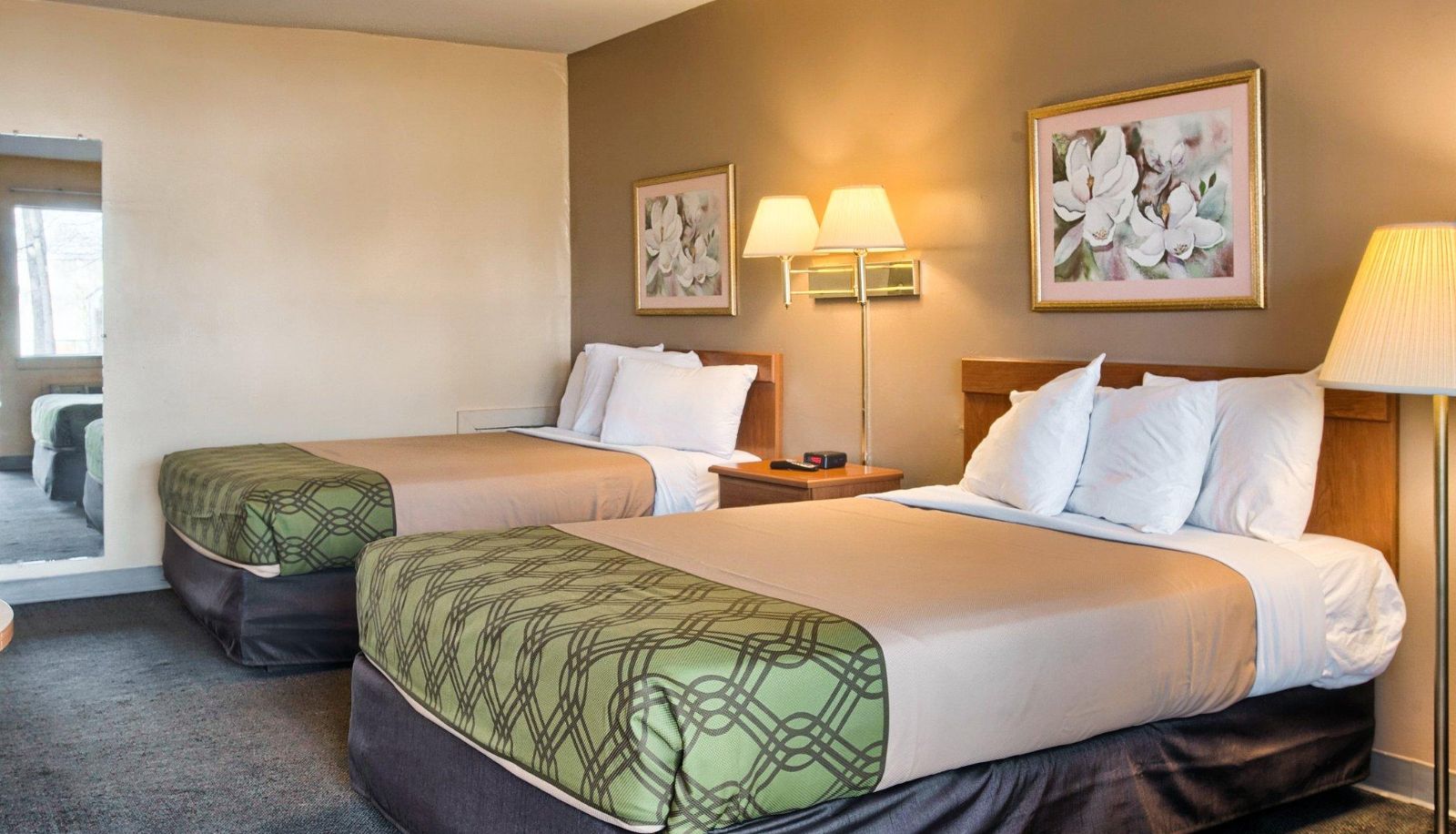 Zimmer - RODEWAY INN NORTH CHESTERFIELD-RICHMOND