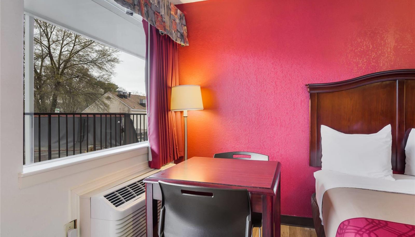 Habitación - Econo Lodge Williamsburg Historic Area