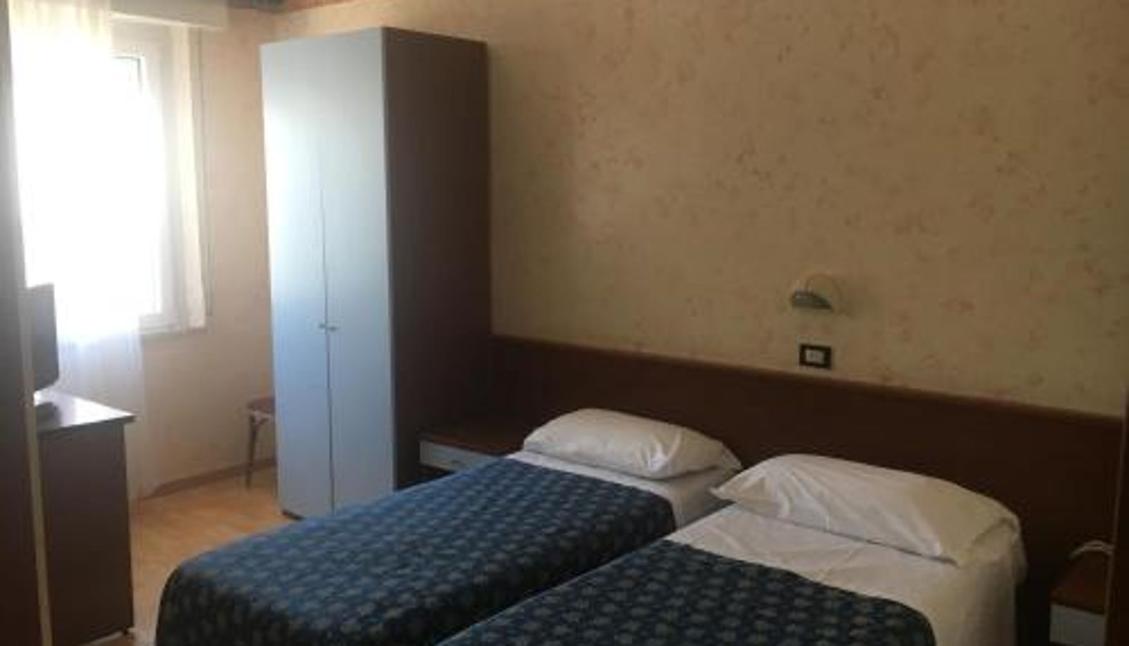 Room - Hotel Alexander Resort
