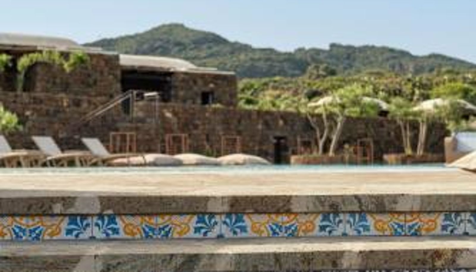 Pool - Kirani Resort