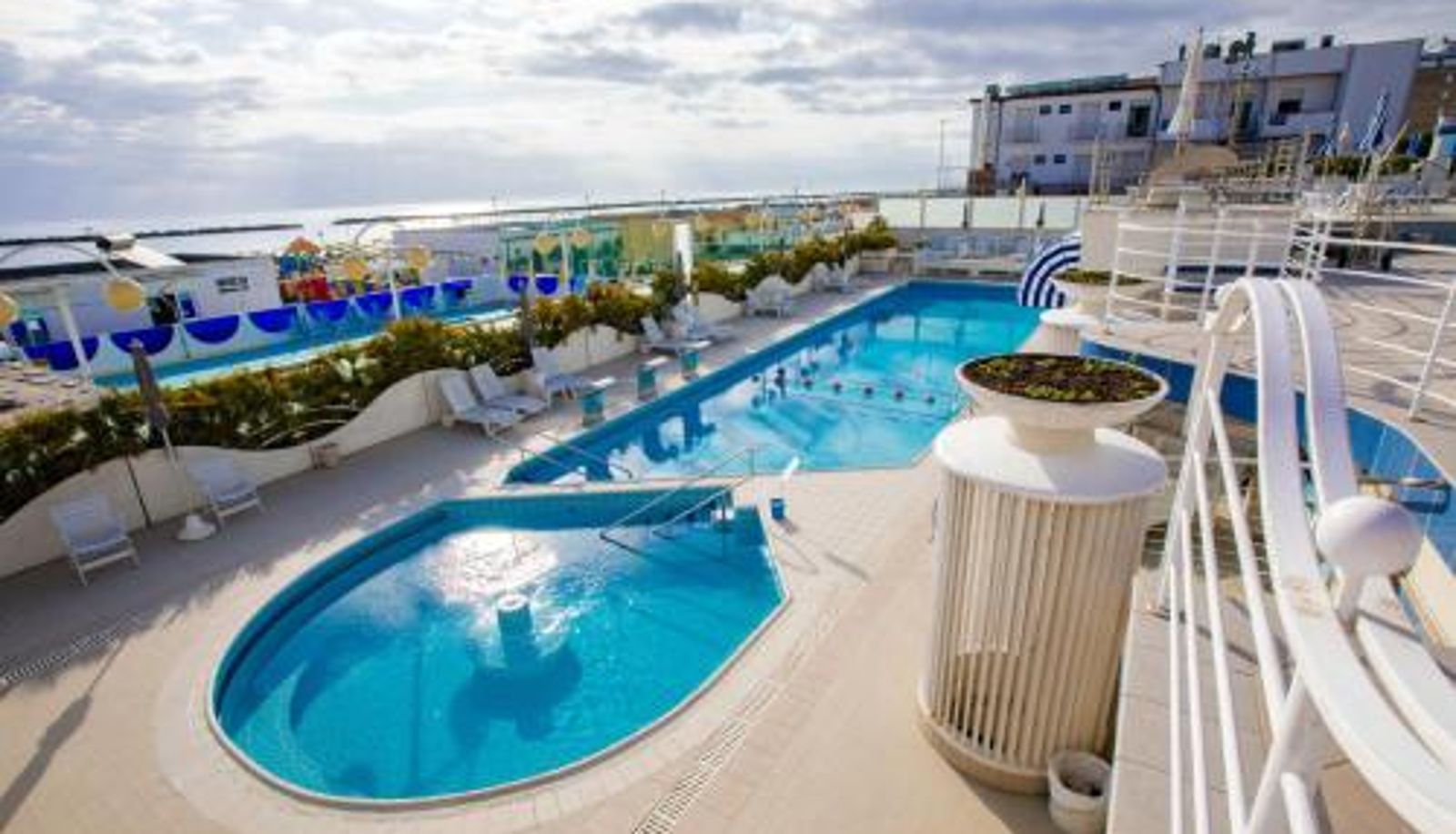 Zwembad - Hotel Excelsior