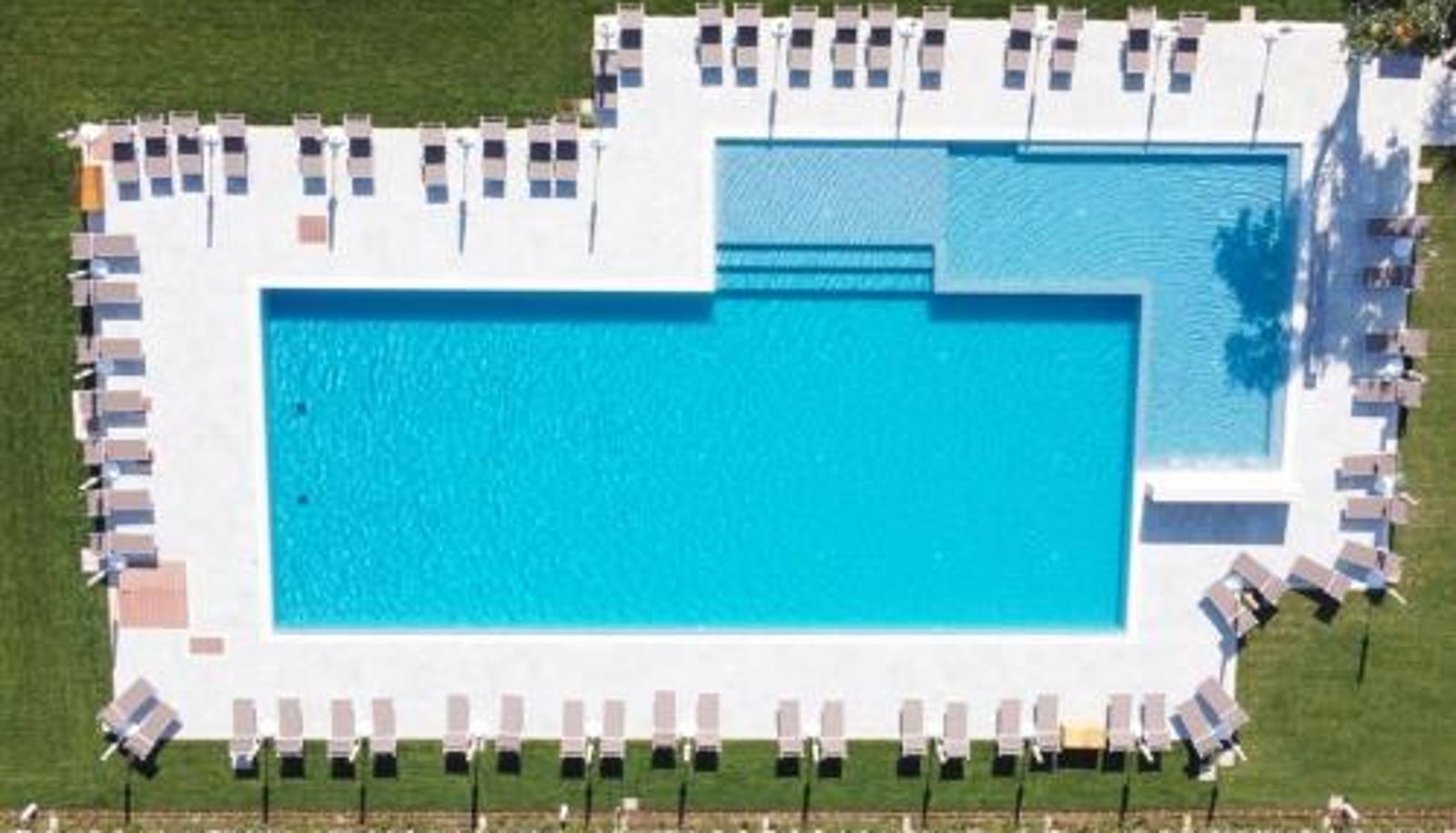 Pool - Aldero Hotel