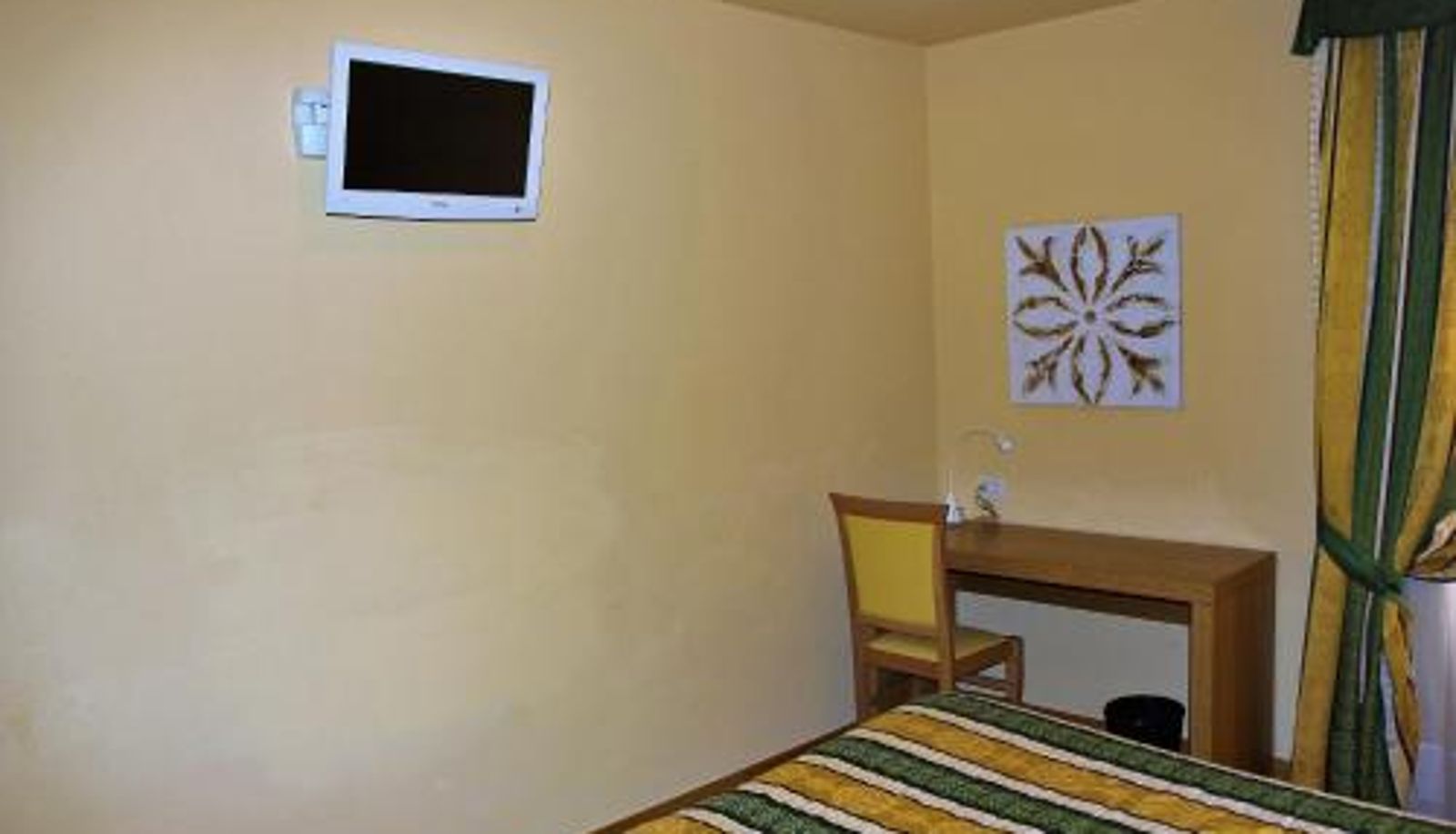 Standardzimmer - Albergo Fiorita