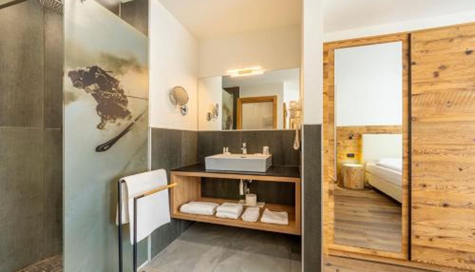 Dreibettzimmer - Active Alm Hotel