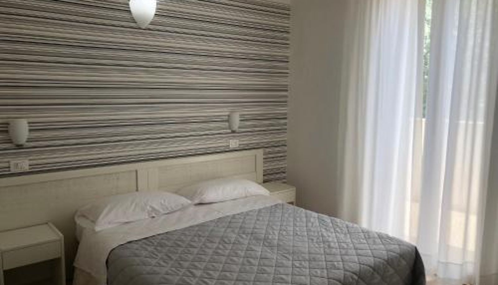 Información - Hotel Stella Polare