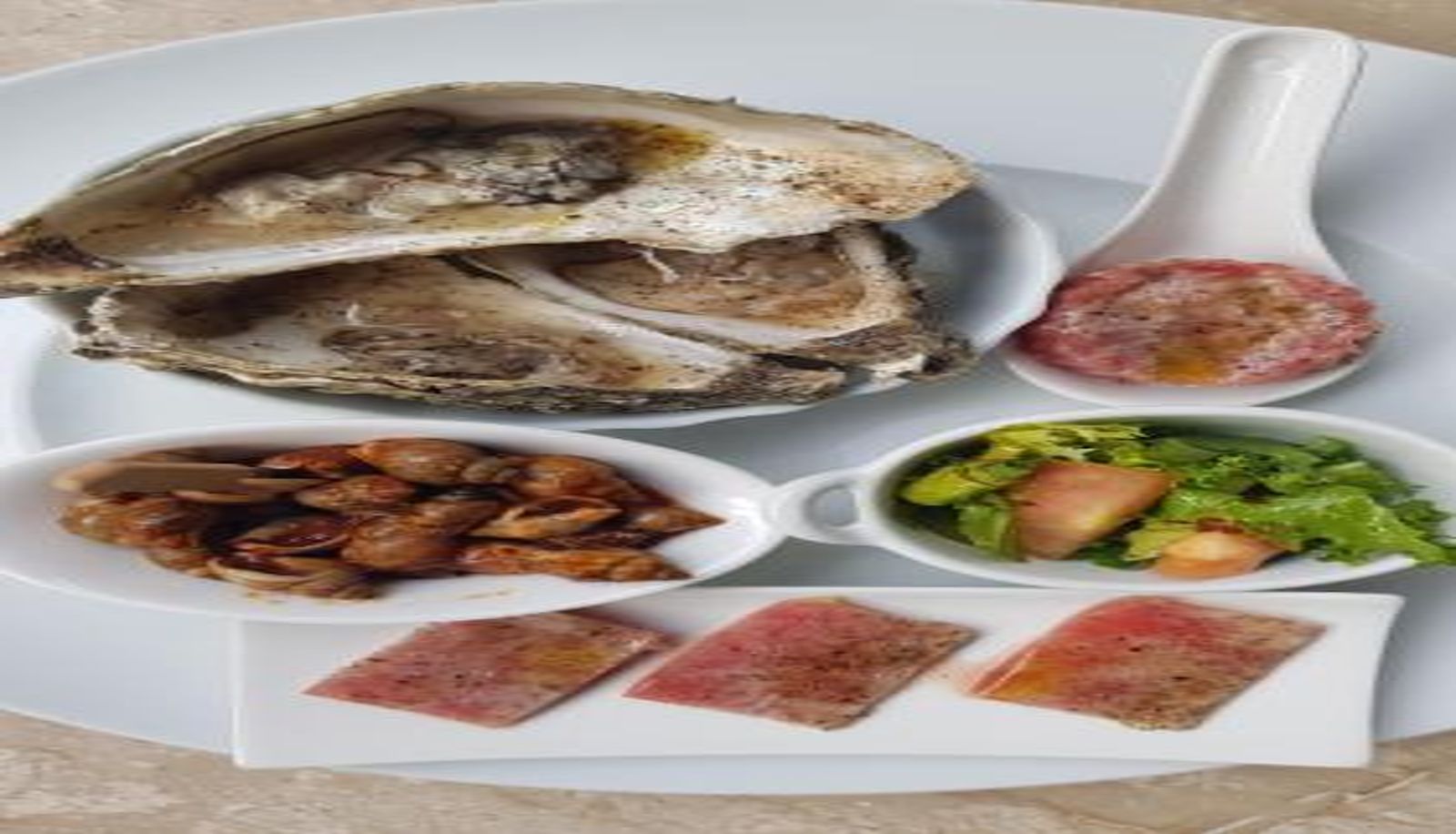 Frühstücksraum innerhalb des Restaurants - HOTEL ROMANTICA