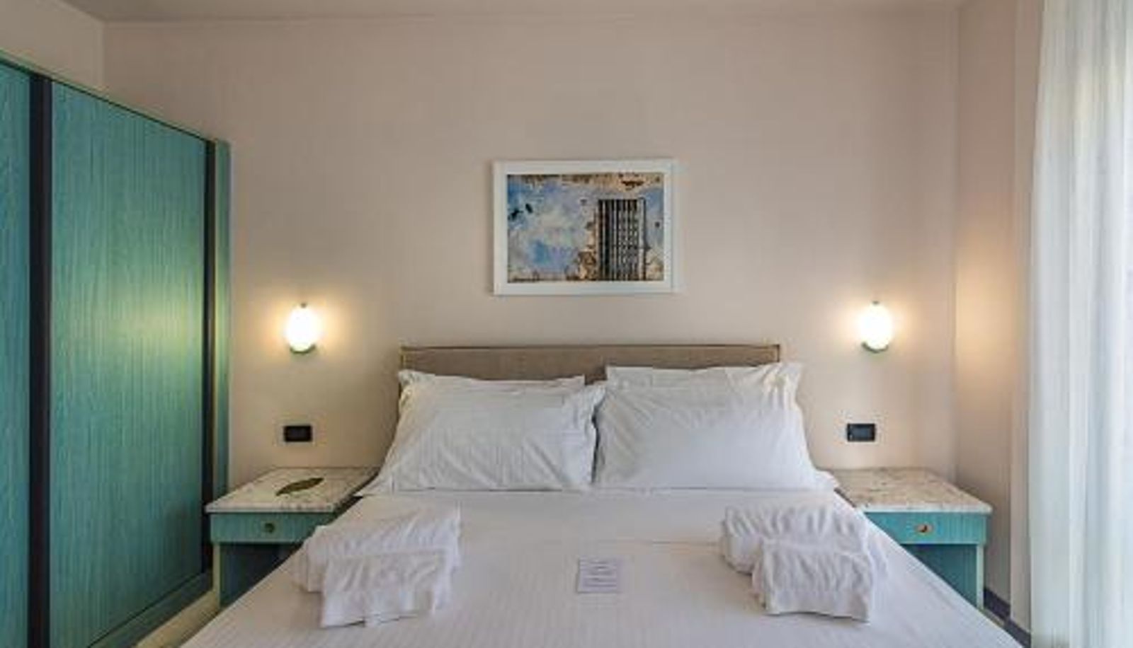 Room - Hotel Harmony-Smile