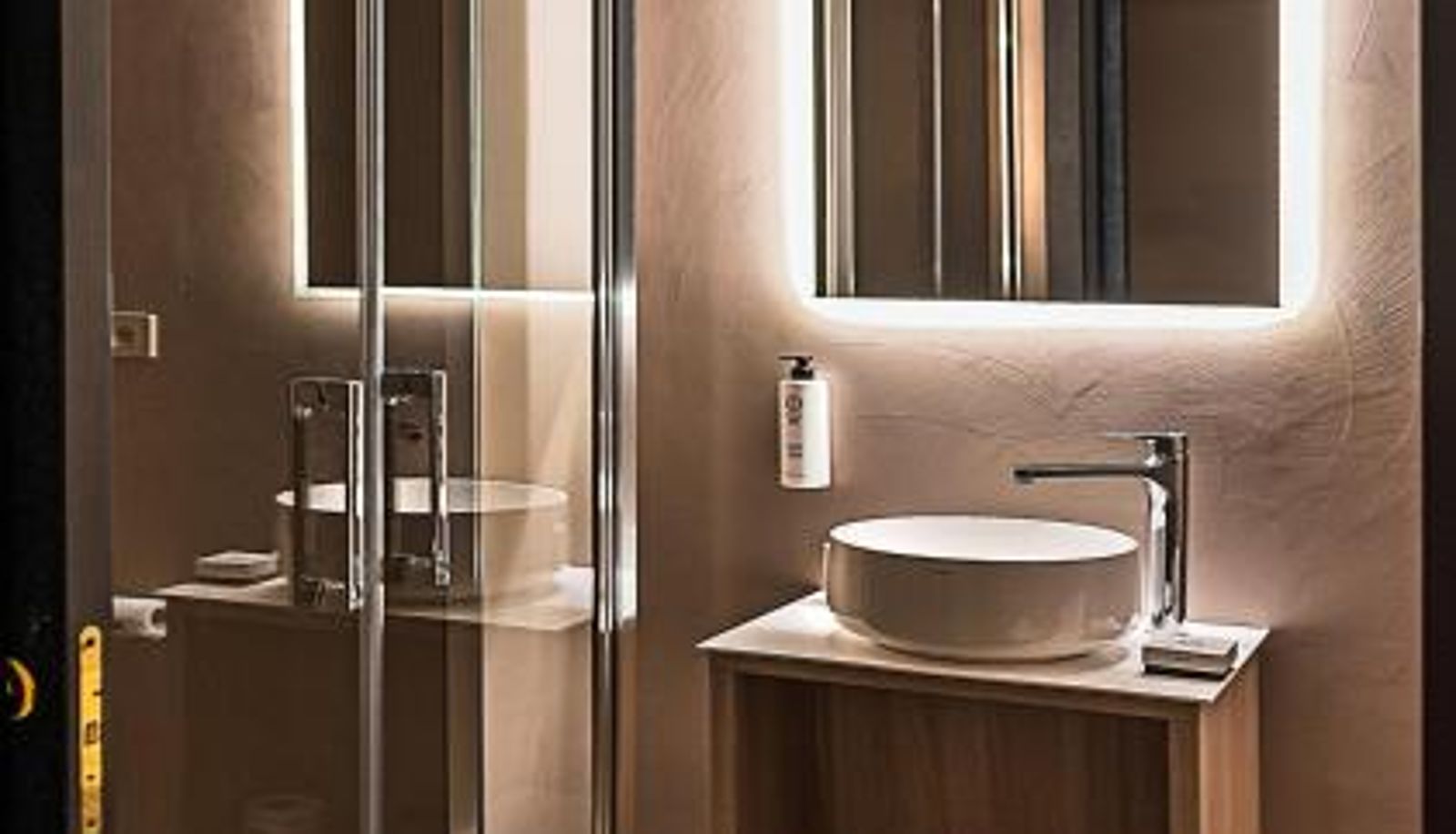 Bathroom - Hotel Harmony-Smile
