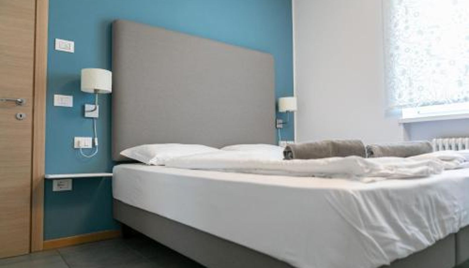 Kamer - AB&C Arco Bed And Camping