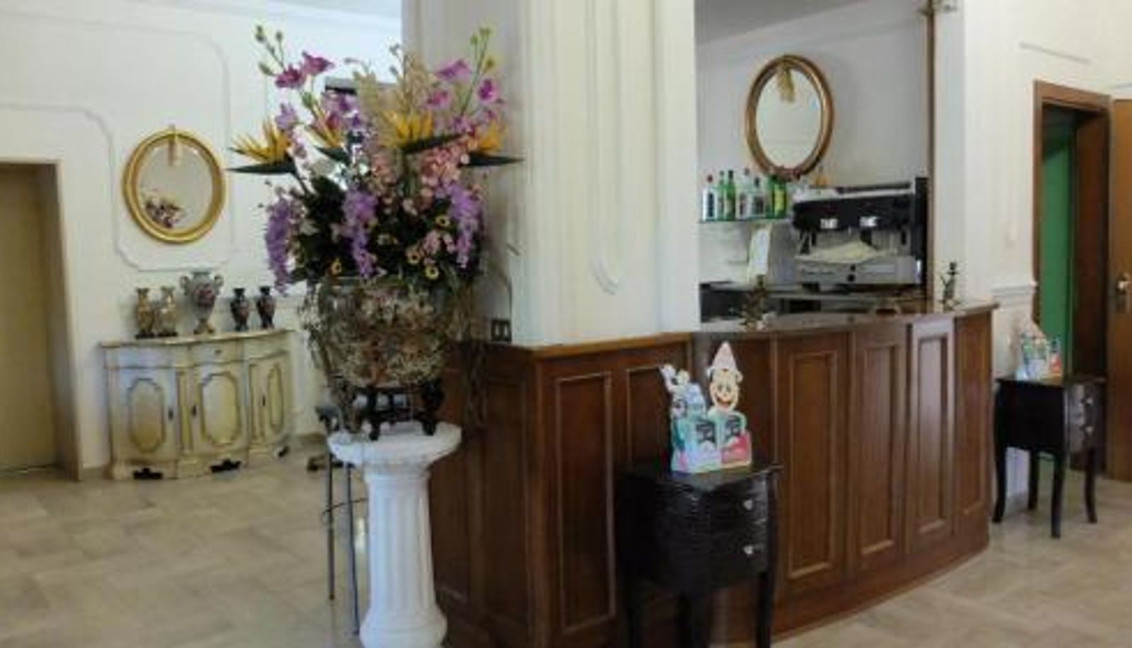 Info - Hotel Flowers