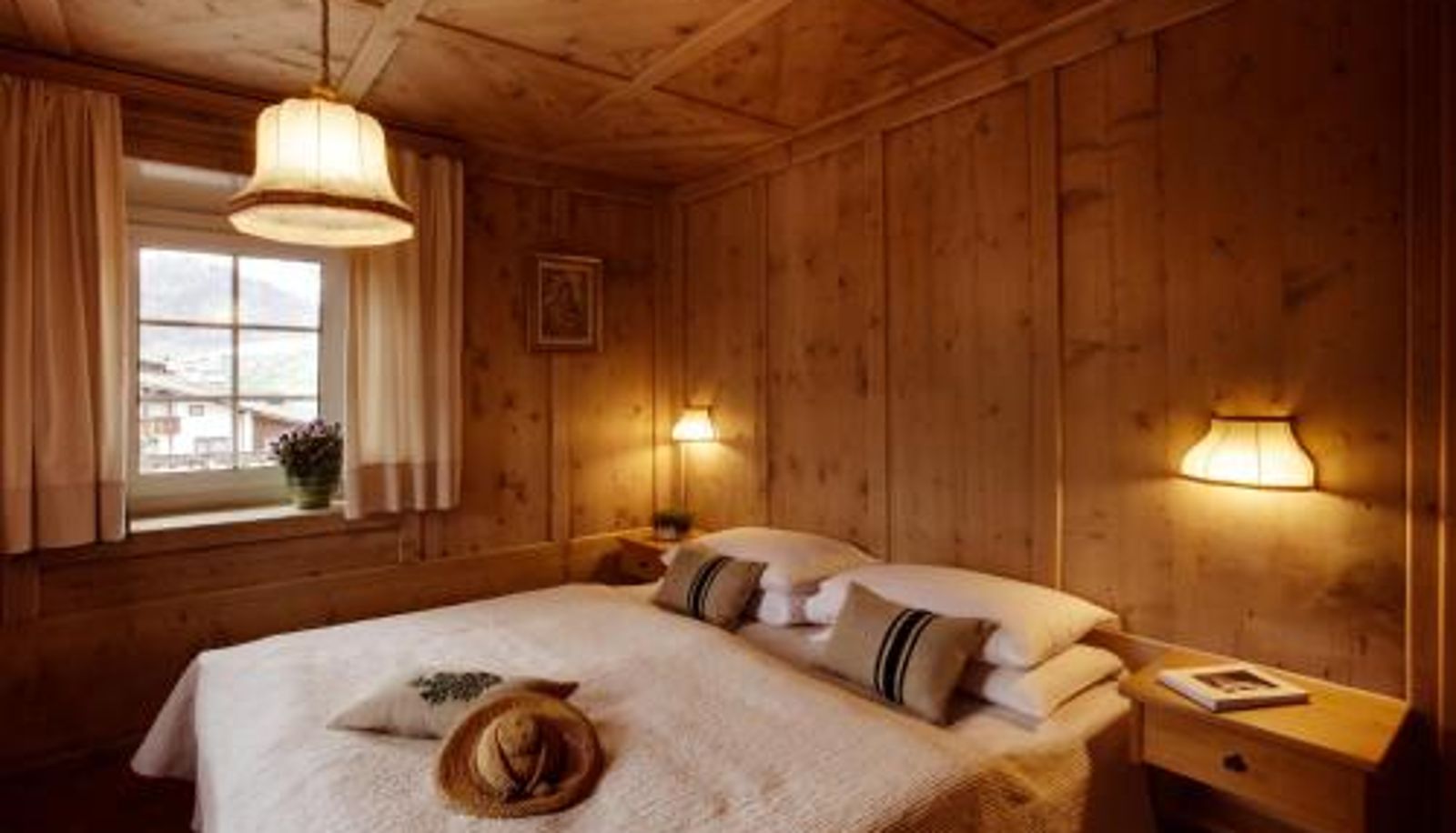 Info - Berghotel Ladinia