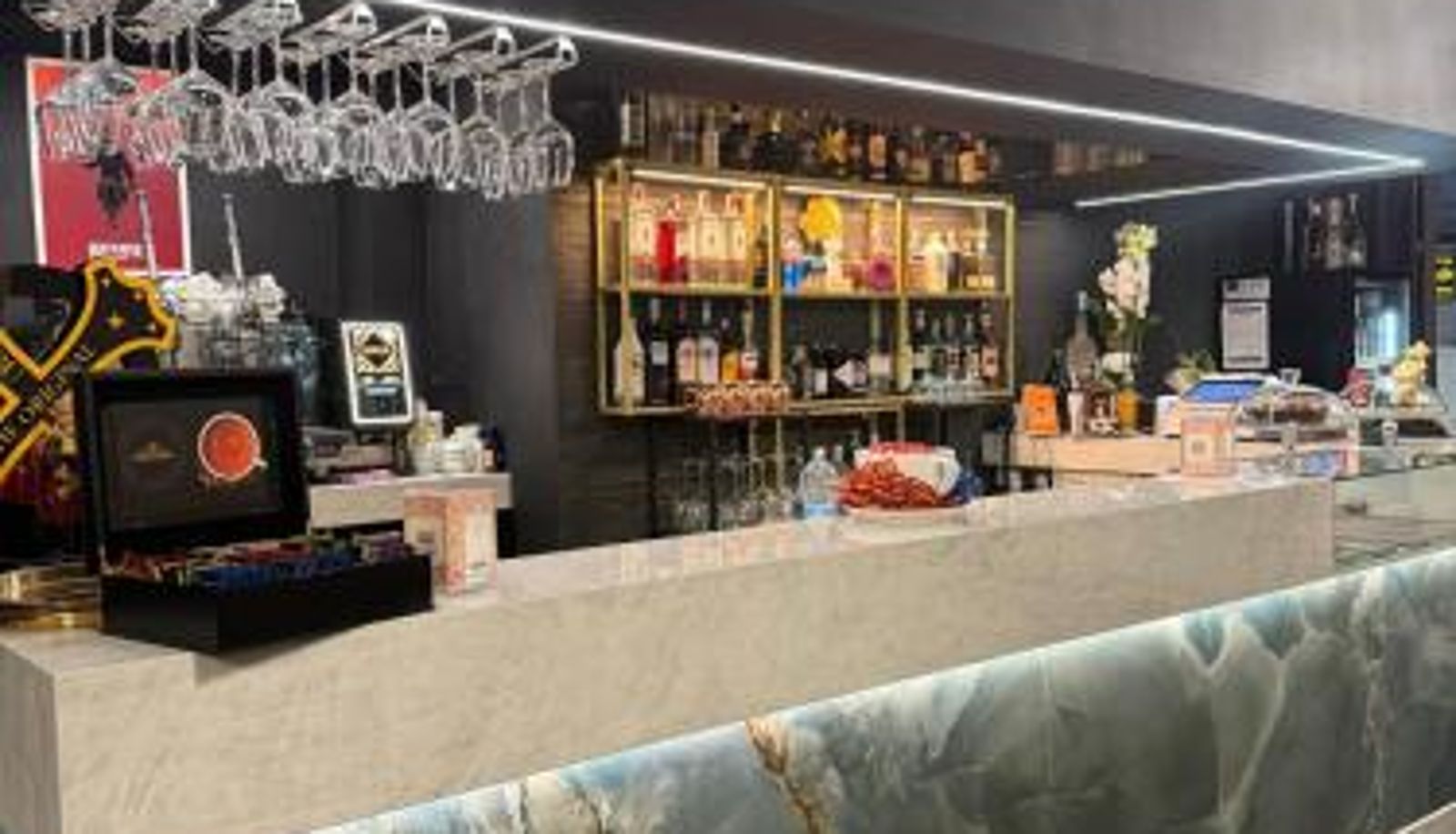 Info - Antico Palazzo del Corso by Home Dardano