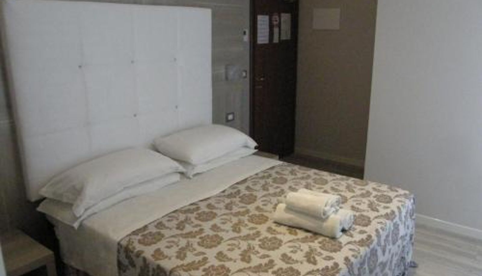 Zimmer - Hotel Stefan Room & Breakfast
