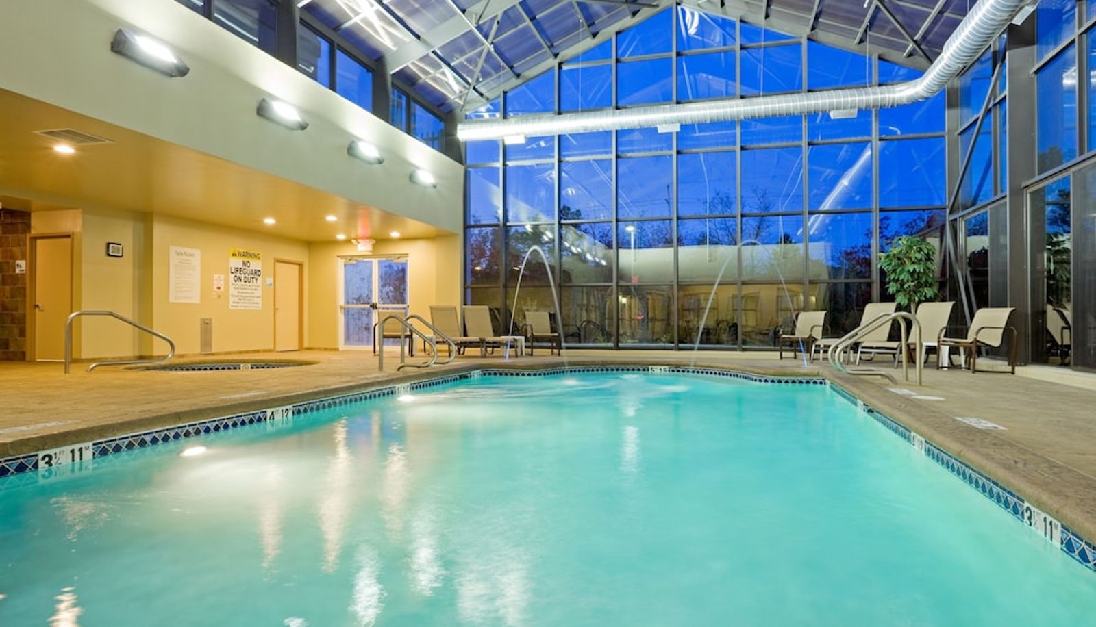 Pool - Holiday Inn Express & Suites ABSECON-ATLANTIC CITY AREA by IHG