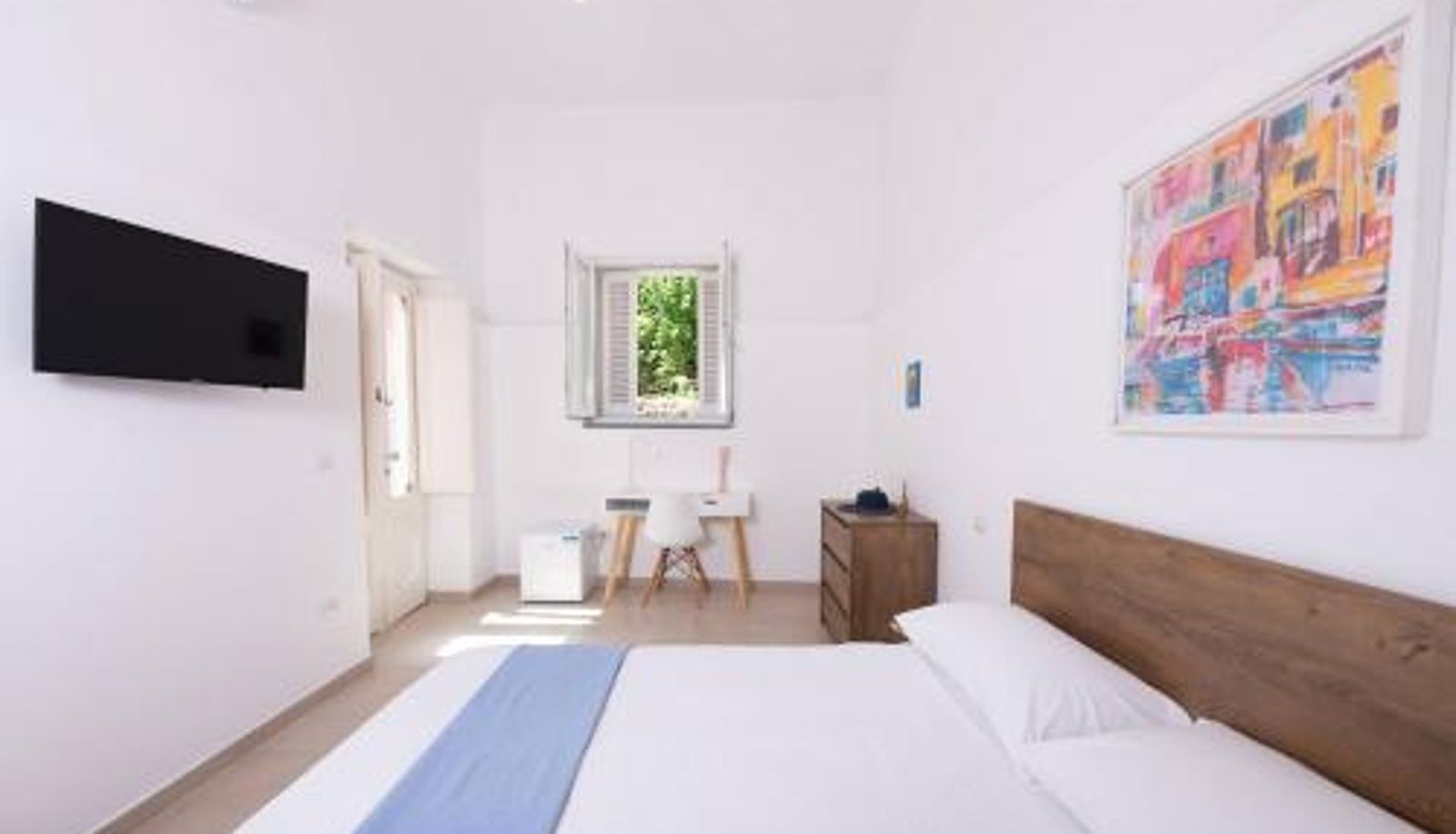 Info - Gioia 13 Rooms & Apartments