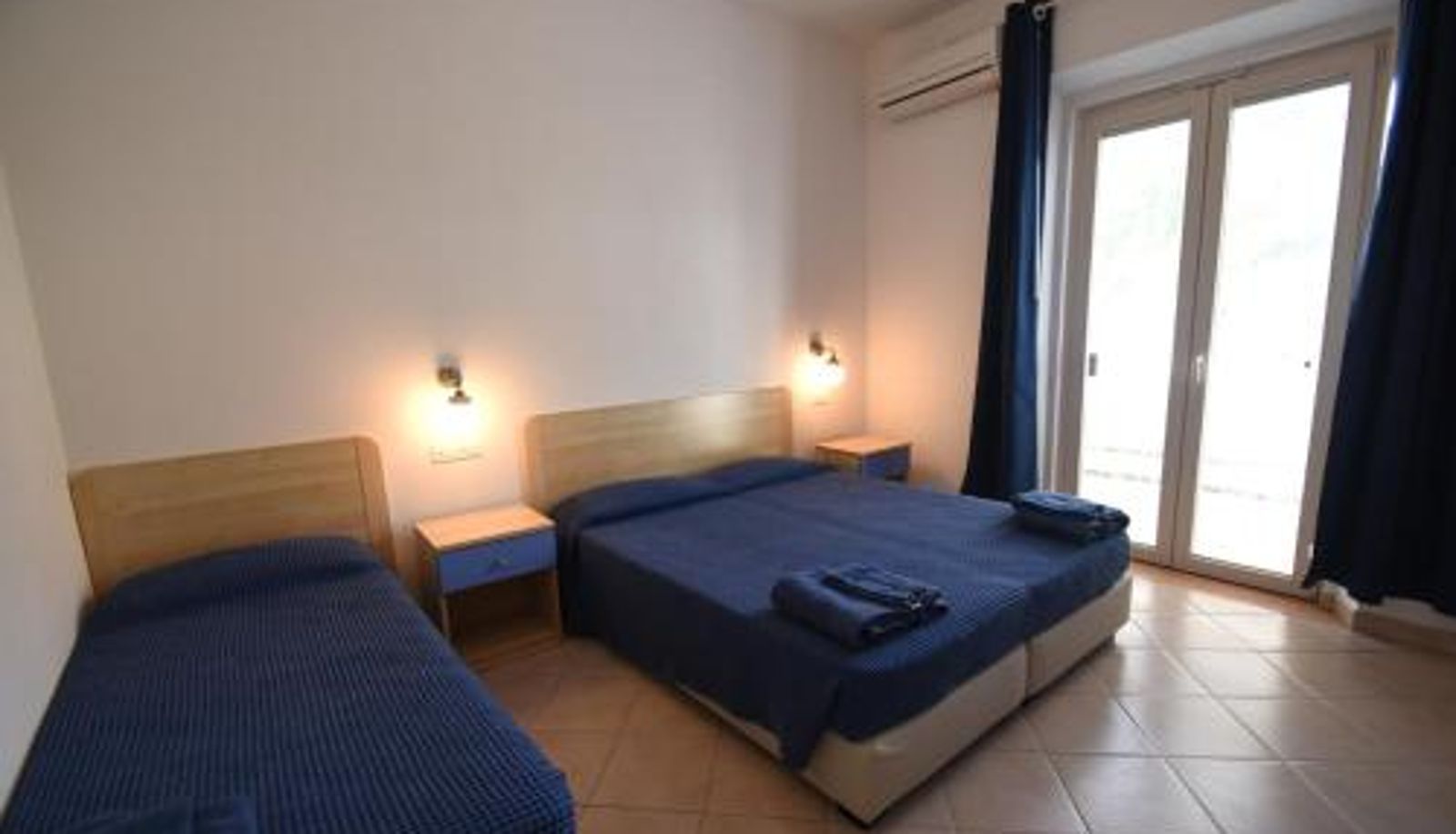 Dreibettzimmer - Hotel la Conchiglia
