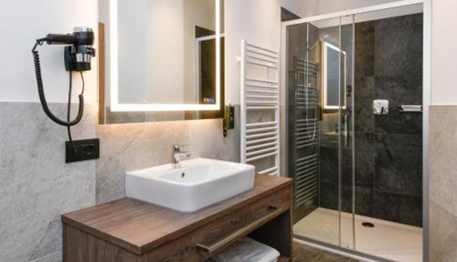 Room - Hotel Brunella