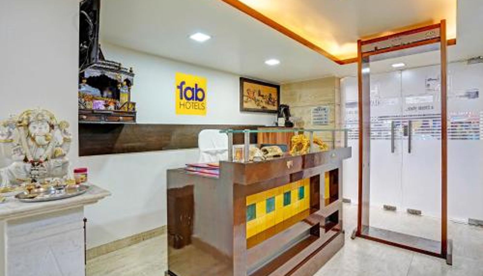 Rezeption - FabHotel Galaxy - Nr Patel Nagar Metro