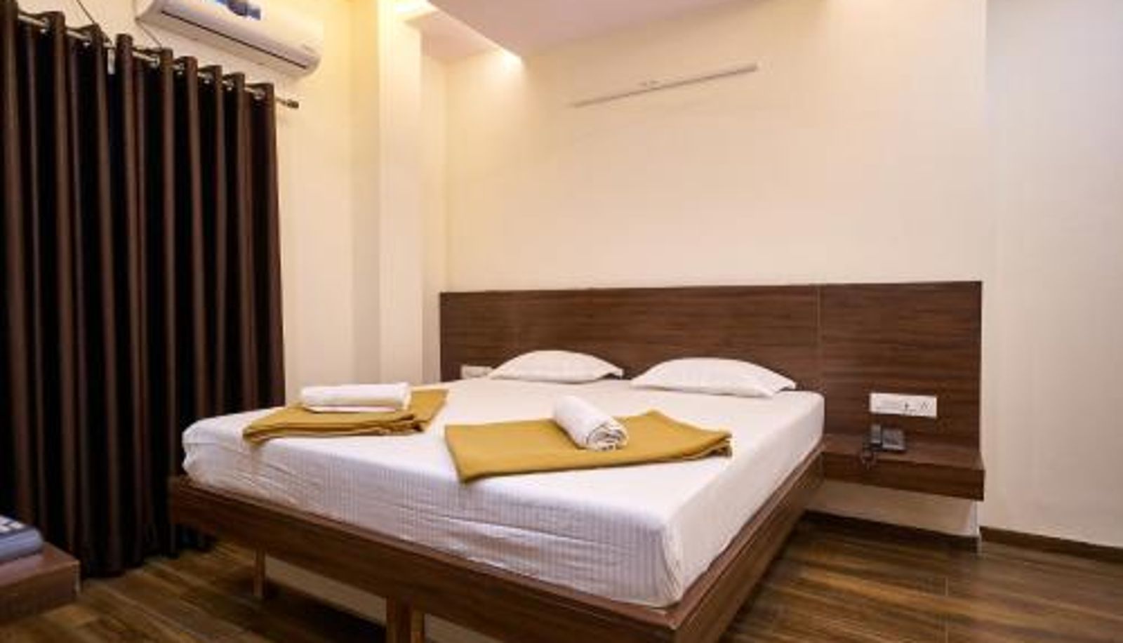 Pokój - Hotel Ranjan Deluxe