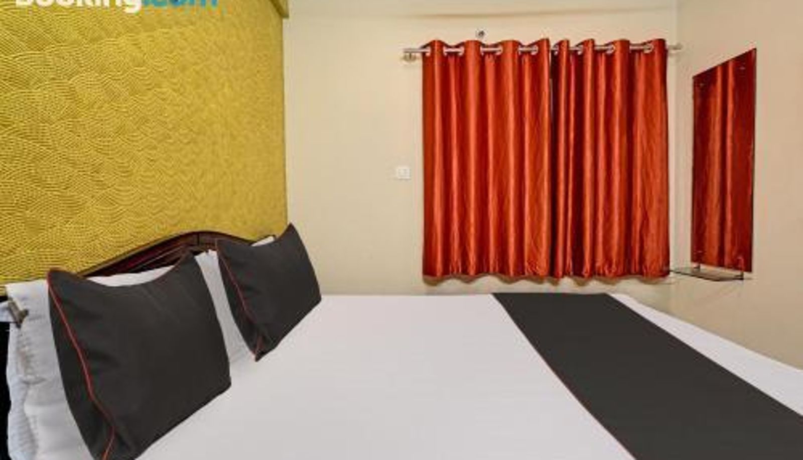 Kamer - OYO Flagship Sai Palace